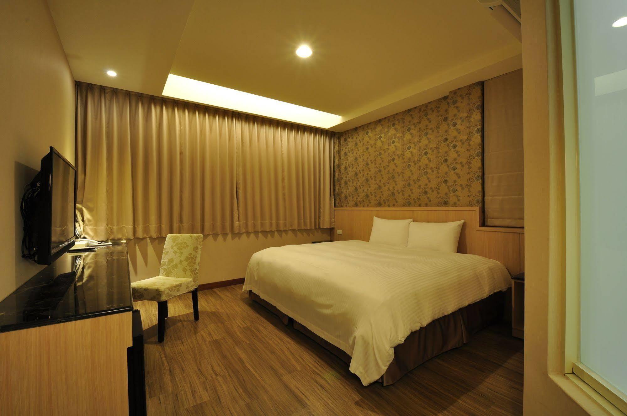 Fupin Hotel Città di Hualien Esterno foto